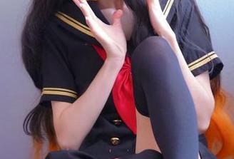 这里有Sally Dorasnow的美图，Marin圣诞兔女郎，快来捧捧眼球。